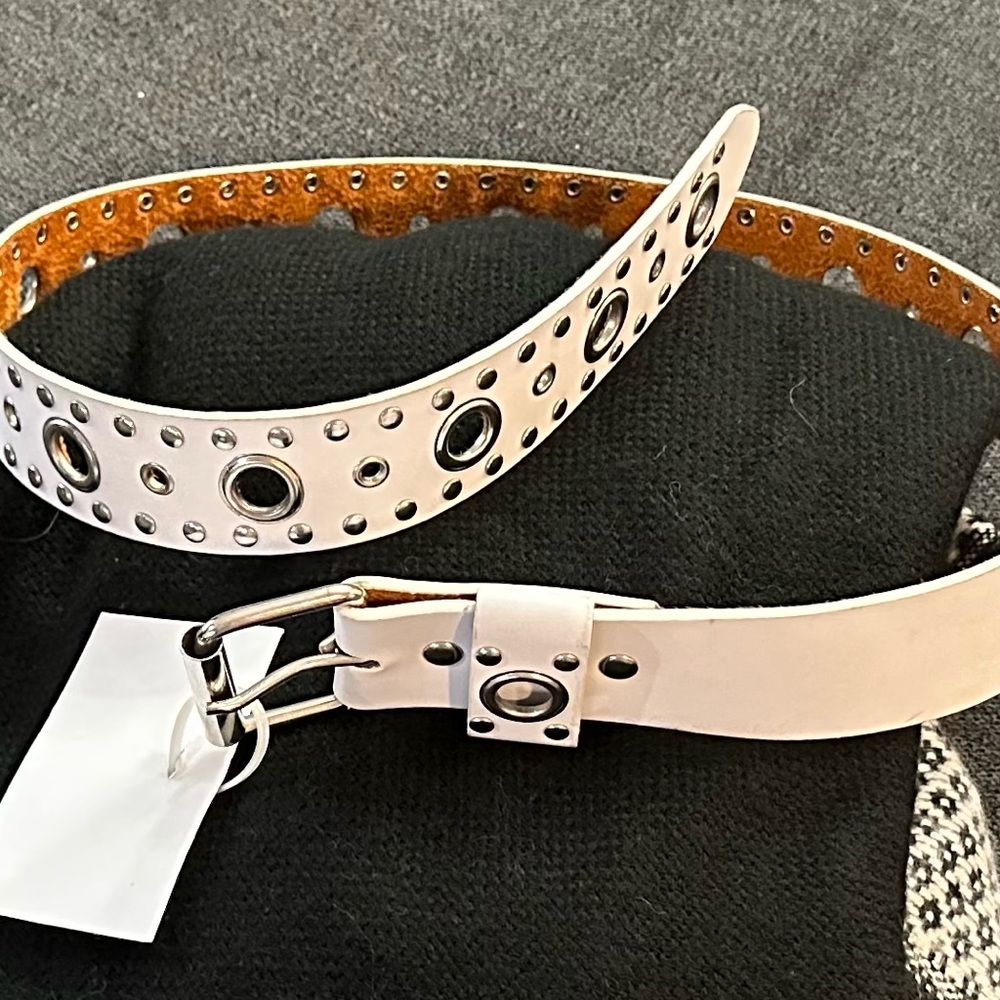 WHITE & SILVER BELT S 30-32 Genuine Leather